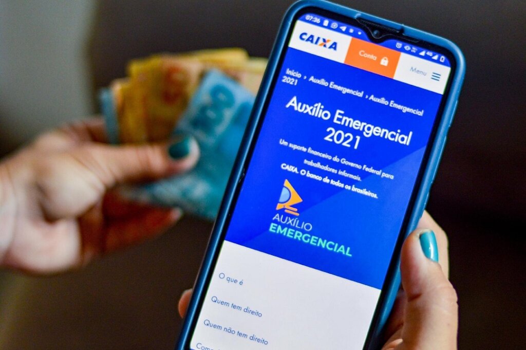 ATENÇÃO, CANOENSES! Centrais do Auxílio Reconstrução e do CadÚnico atendem no sábado, 29