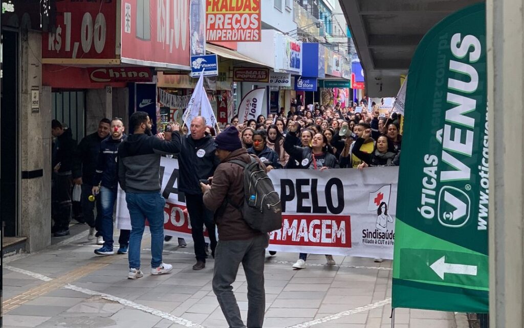Novo piso salarial da enfermagem em Canoas é anunciado pelo prefeito Jairo Jorge/Foto: Guilherme Klaus-O Timoneiro