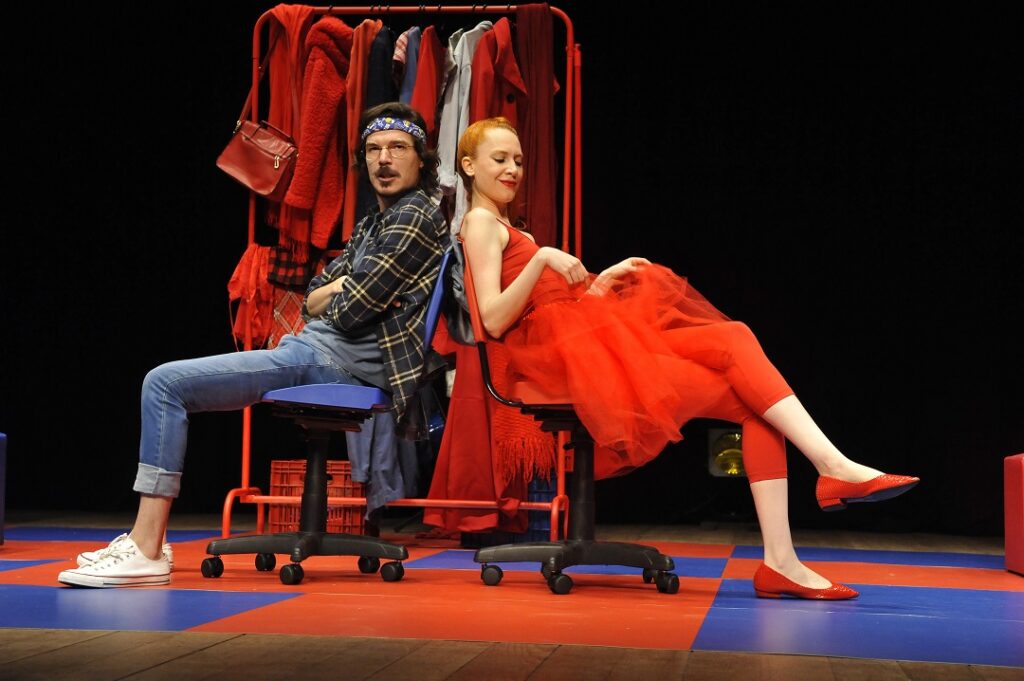 Peça no Teatro do Sesc Canoas traz emocionante e divertida história de um casal em terapia/Foto: Vilmar Carvalho