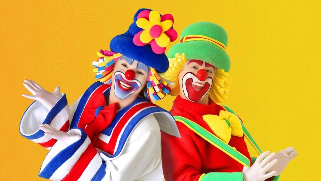 Dupla de palhaços Patati Patatá se apresenta em Canoas
