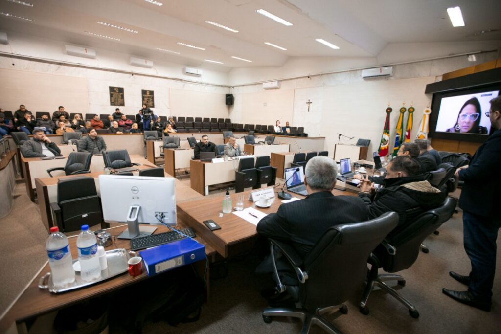 Primeira oitiva da Comissão Processante da Câmara ouve quatro testemunhas; Nedy opta por depor por último/ Foto: Bruna Ourique
