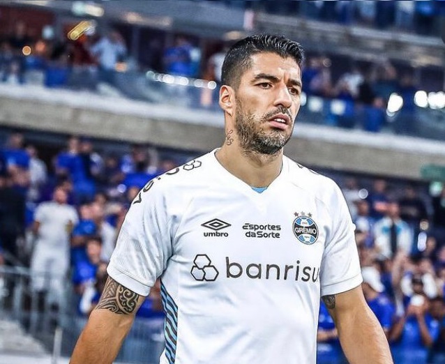 Estrela do Grêmio, Luis Suárez considera aposentadoria por problemas no joelho/Foto: Reprodução Instagram