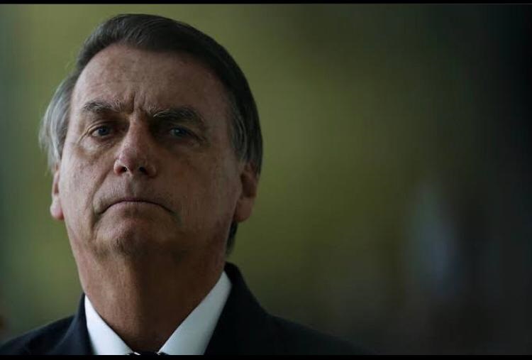 Voto de Cármen Lúcia forma maioria por inelegibilidade de Bolsonaro no TSE