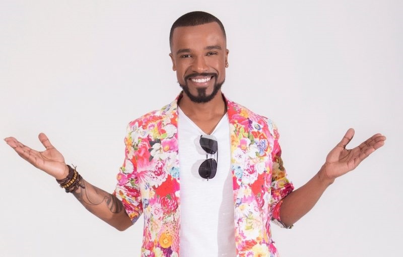 BOTA NA AGENDA: Alexandre Pires se apresenta no Distrito Arena dia 9 de julho