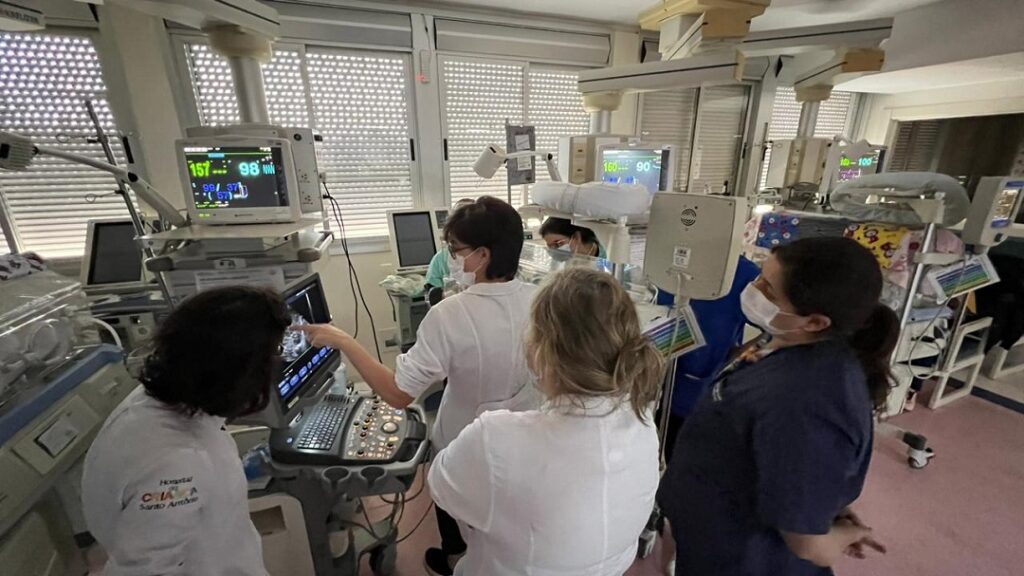 Curso do Hospital Universitário habilita médicos da UTI Neonatal em urgências