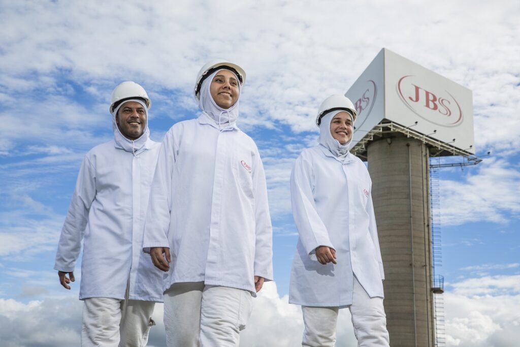JBS já acolhe 1,8 mil imigrantes em sua força de trabalho no RS, incluindo Canoas /Foto: Divulgação