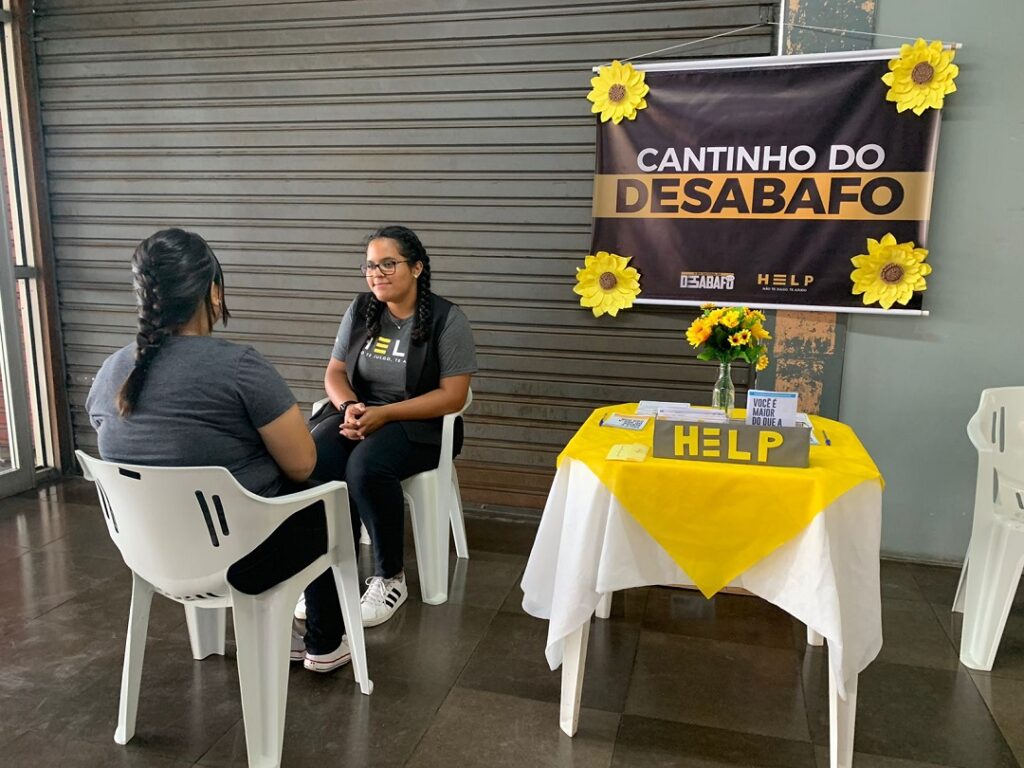 VIDA SOBRE TRILHOS: Estação Canoas da Trensurb recebe novamente ação do Projeto Help/Divulgação Projeto Help