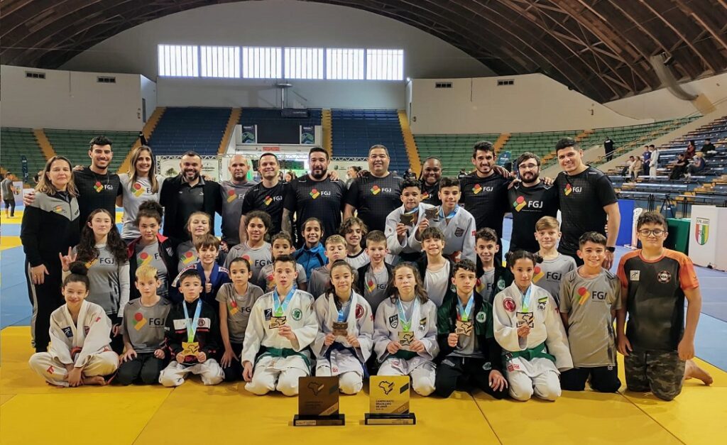 JUDÔ: RS volta com 16 medalhas do Campeonato Brasileiro Sub-13 e Sub-15