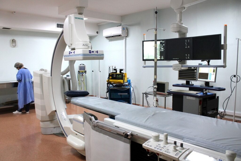 Após 11 meses, HU conserta equipamento e setor de hemodinâmica volta a funcionar com capacidade máxima - Foto: Divulgação HU