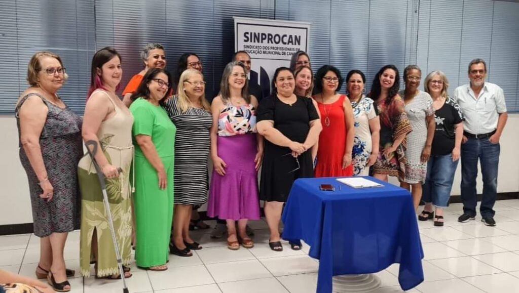 Sinprocan empossa nova diretoria com primeira presidente mulher