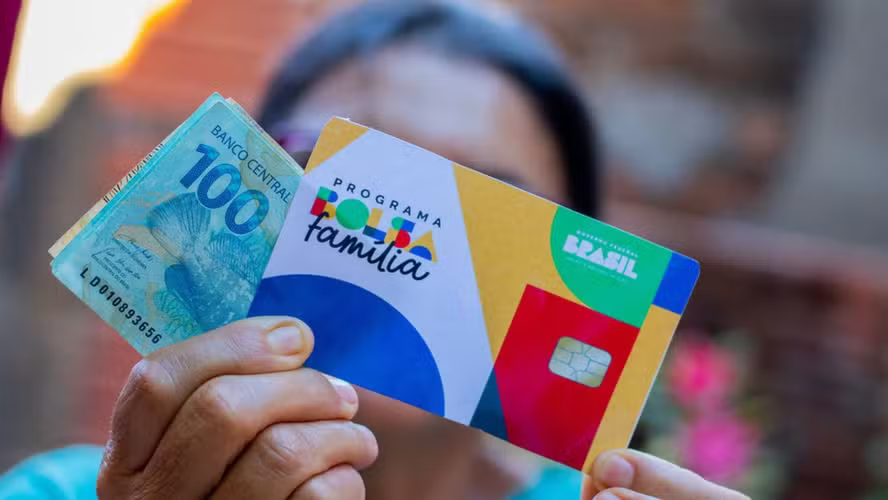 Beneficiários do Bolsa Família devem atualizar cadastro até o dia 20 de dezembro