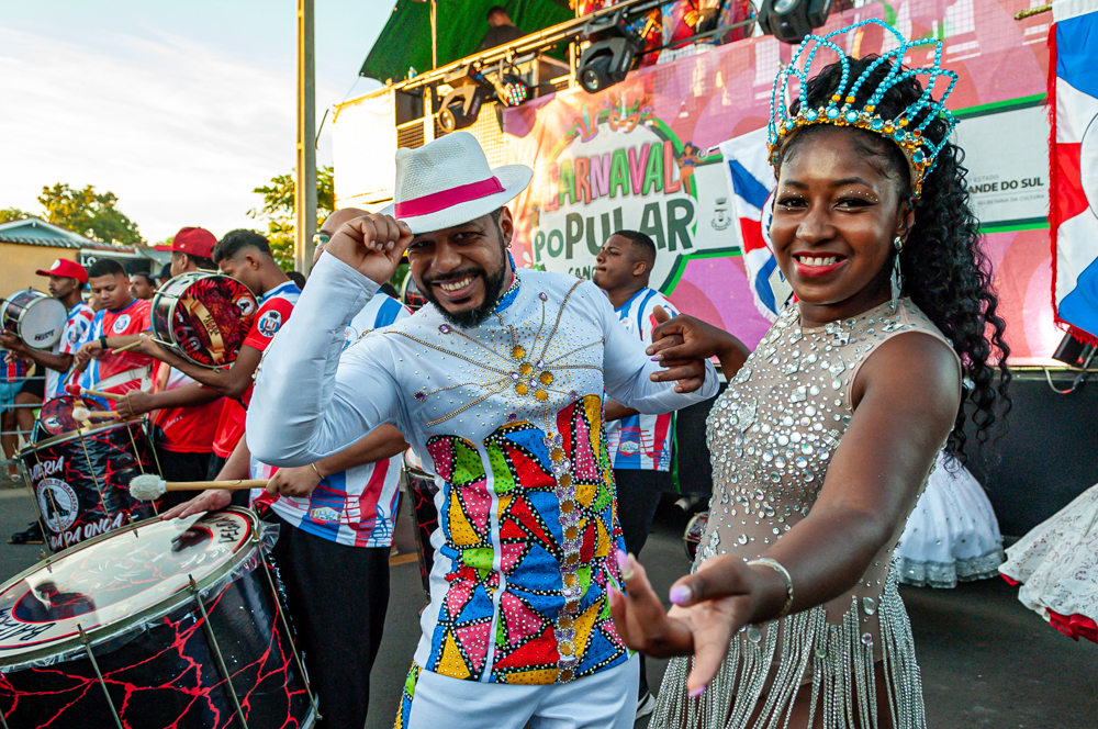 Associação de Escolas de Samba de Canoas acusam Prefeitura de intolerância religiosa e homofobia