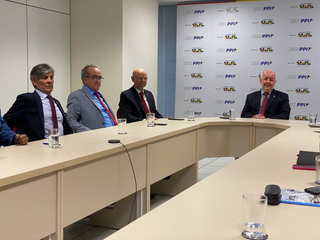 Diretor-presidente Fernando Marroni anuncia retirada da Trensurb do Plano Nacional de Desestatização – Foto: Rodrigo Poleto