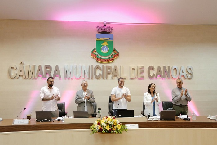 Vereador Eric Douglas, Busato, Cris Moraes, Gisele Uequed e Nedy de Vargas Marques - Foto: Bruna Ourique
