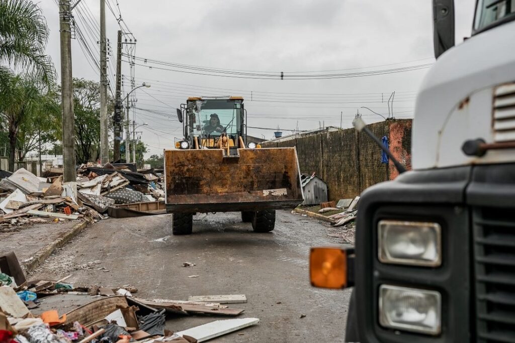 Assinado contrato de ampliação de máquinas para Operação Limpeza em Canoas