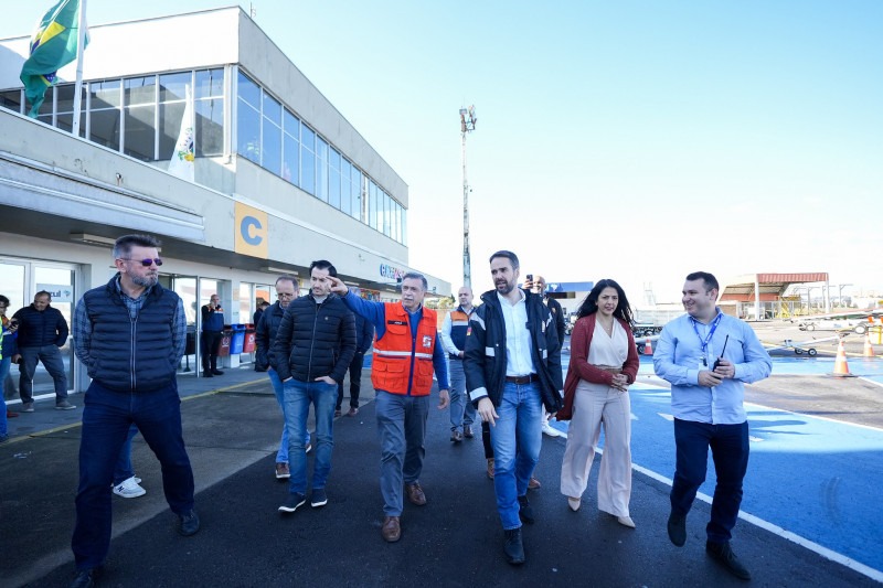 Eduardo Leite anuncia R$ 14 milhões para ampliação do aeroporto de Caxias do Sul - Foto Maurício TonettoSecom