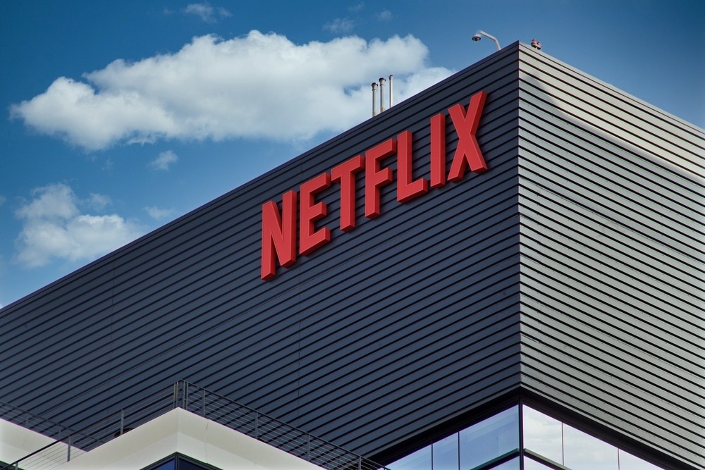 Netflix doa R$ 2 milhões para trabalhadores do setor audiovisual atingidos pelas enchentes no RS