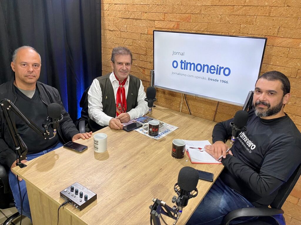 Deputado Pompeo de Mattos e vereador Alexandre Gonçalves falam sobre enchentes e eleições municipais