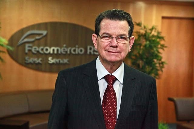 Sindilojas Canoas promove reunião almoço com diretoria e convidados