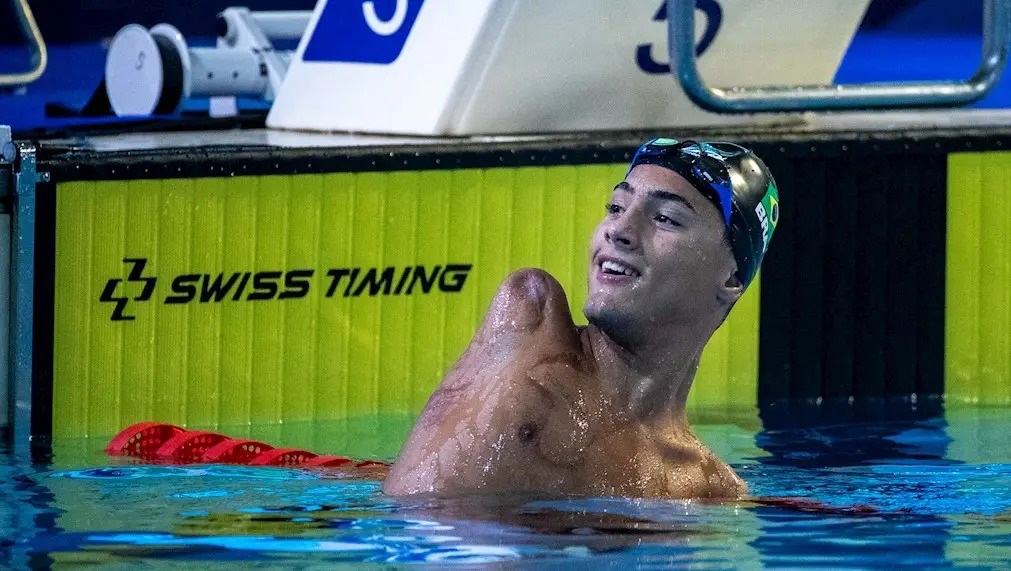 Canoas abre vagas de paradesporto para natação, futebol de 5 para cegos, atletismo e judô