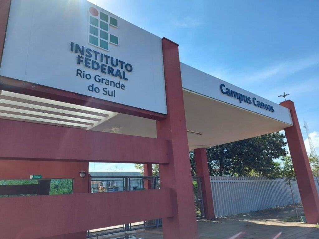 IFRS - Campus Canoas chama mais inscritos nos cursos do Programa Autonomia e Renda Petrobras para matrículas