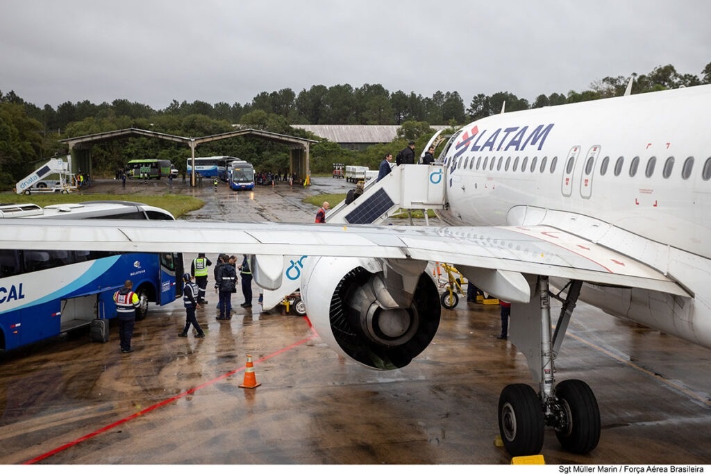 Latam amplia operações de voos para Base Aérea de Canoas a partir da próxima semana