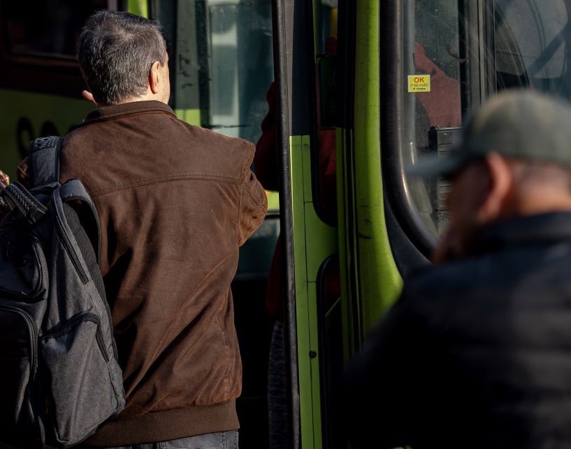 Linha de ônibus Província de São Pedro começa a operar e atravessa lado Oeste até o Centro de Canoas
