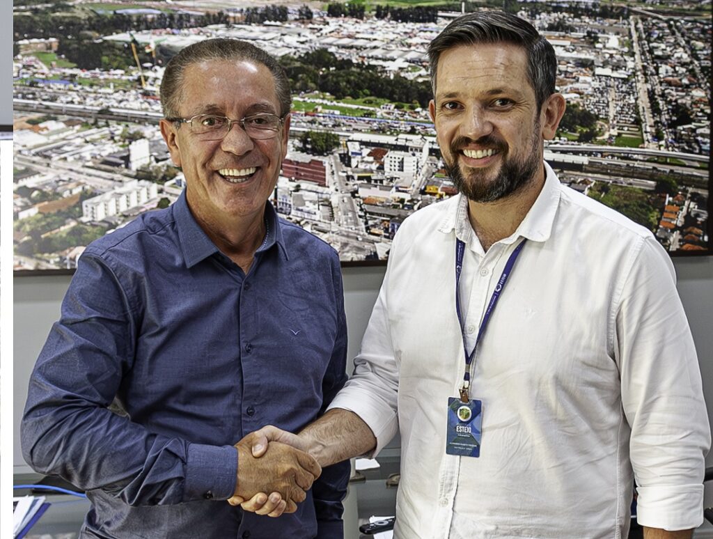 Airton Souza (PL) convida prefeito de Esteio, Leonardo Pascoal (PL) para comissão de transição em Canoas