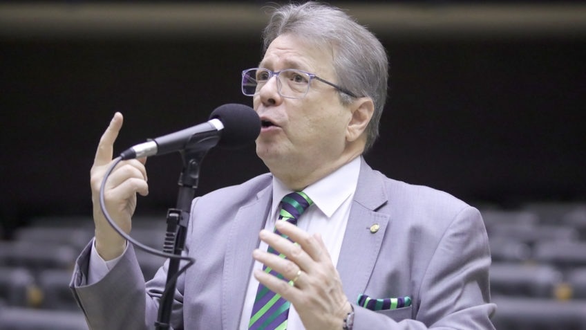 Comissão aprova projeto que prevê registro anual de imagens de presos