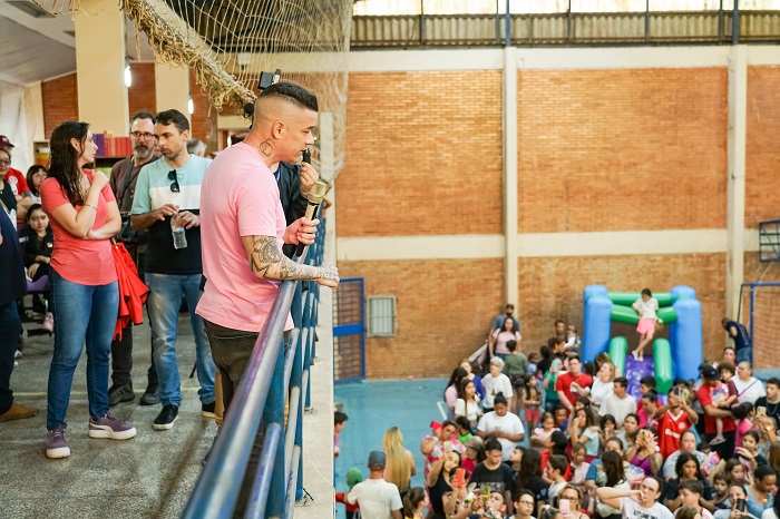 Mais de 4 mil pessoas celebram o Dia das Crianças em Canoas em ação solidária do Instituto Combustível da Vida e Lance de Craque