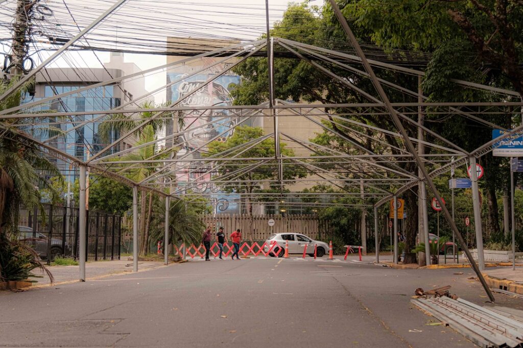 ATENÇÃO Trânsito no Centro sofre alterações para estrutura da 39ª Feira do Livro de Canoas