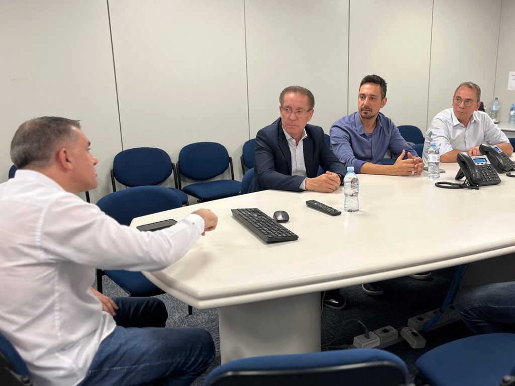 Airton Souza e Rodrigo Busato se reúnem com Governo Federal para buscar recursos para reconstrução de Canoas