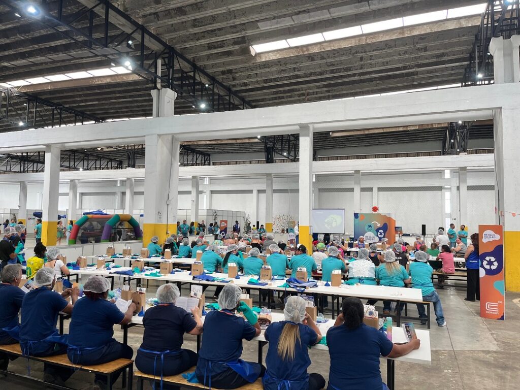 Corsan promove ações de saúde e bem-estar a desabrigados da enchente de maio em Canoas