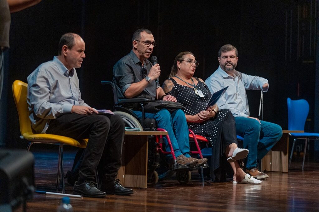 Inclusão e acessibilidade são temas de seminário no Teatro do Sesc Canoas