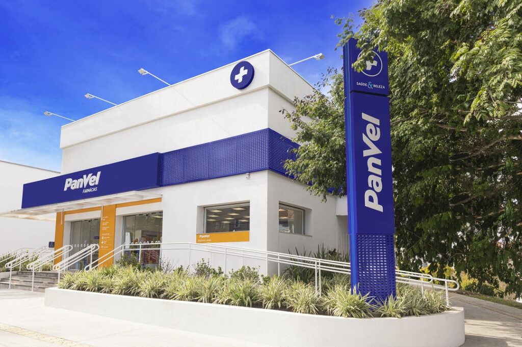 Rede de farmácias tem mais de 30 vagas abertas para o call center em Porto Alegre