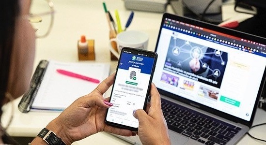 Secretaria oferece apoio para confecção de currículo e emissão de Título de Eleitor a jovens canoenses