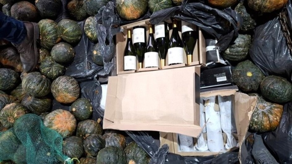 Carga de vinhos irregular avaliada em R$ 400 mil é interceptada na BR-116