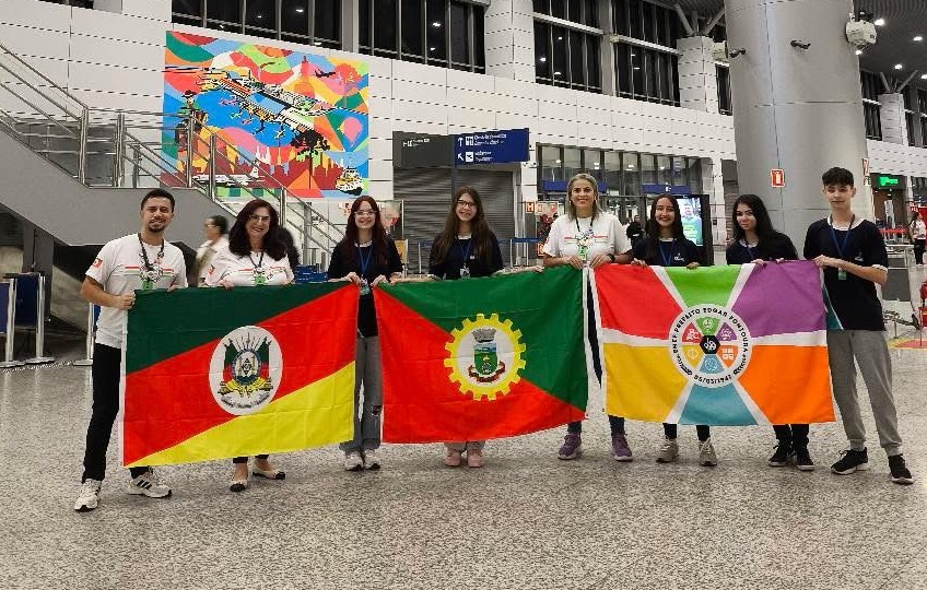 Estudantes de Canoas representam a cidade na feira científica MILSET em Fortaleza