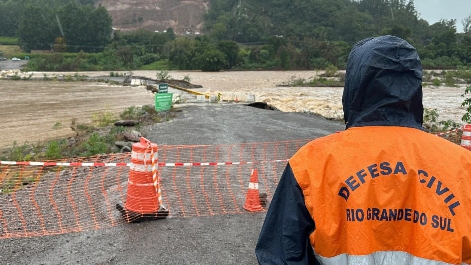 Governo passa a divulgar boletim com informações sobre os impactos da chuva no Estado