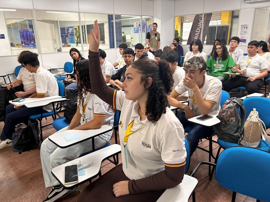 Jovens canoenses são selecionados para intercâmbio na Espanha
