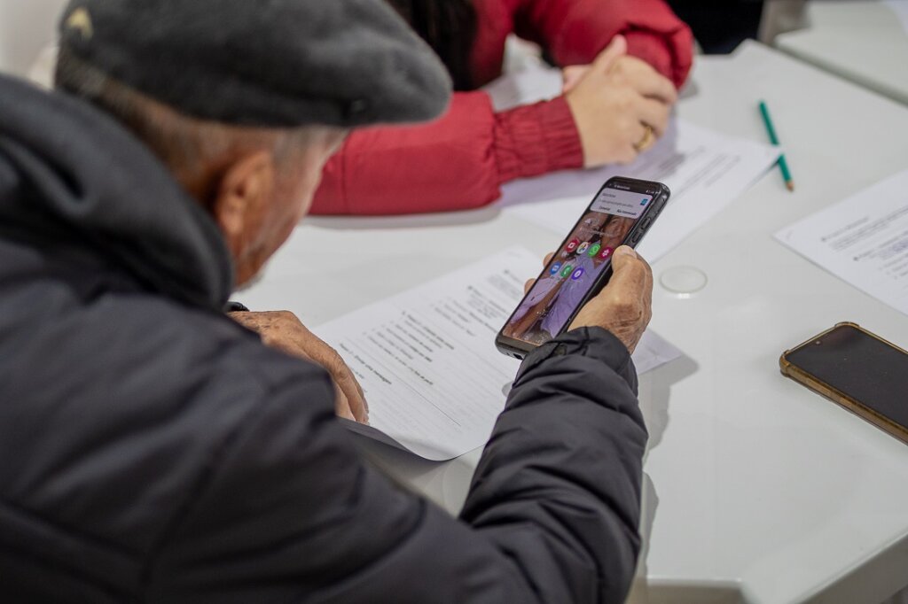 Centro de Convivência do Idoso em Canoas oferece oficina de inclusão digital e atividades gratuitas