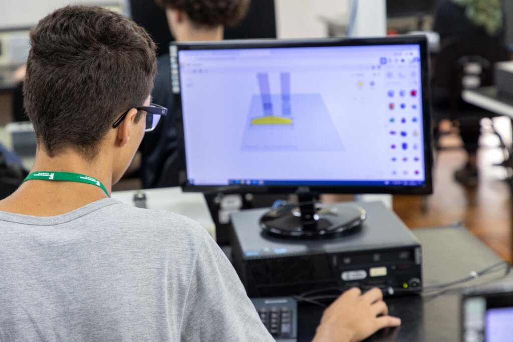 Estão abertas as inscrições para mais de 400 cursos online gratuitos oferecidos pelo IFRS