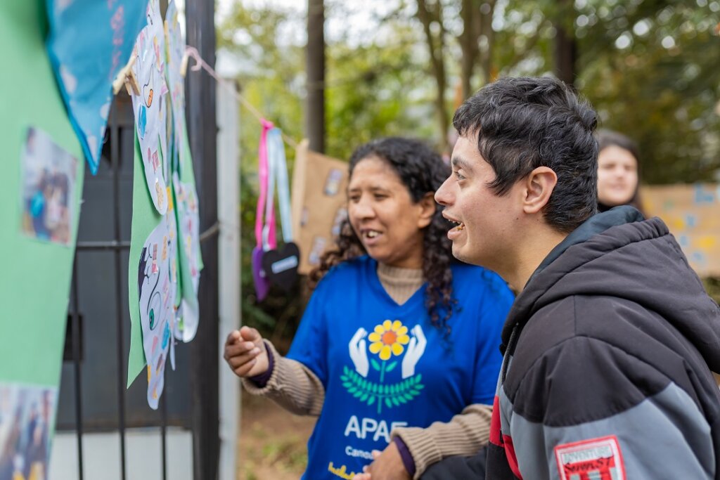 Alunos da APAE Canoas realizam exposição na 28ª Semana das Pessoas com Deficiência