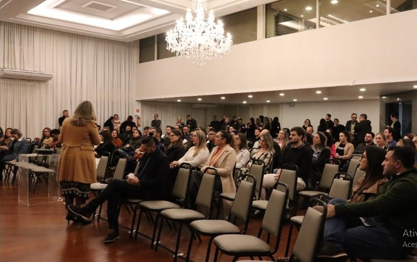 Sensibilização de Núcleos da CICS Canoas reúne mais de 100 participantes