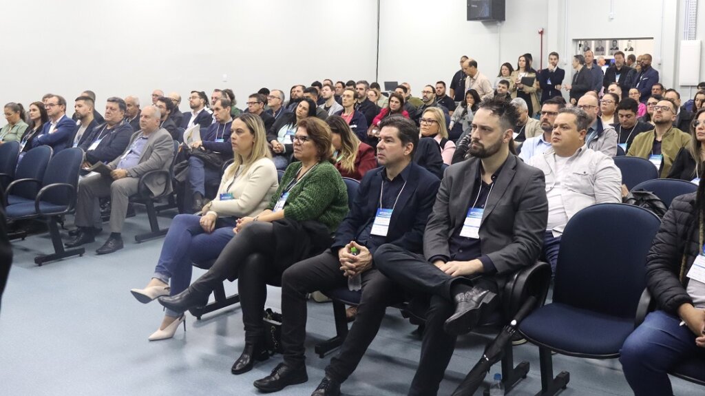 Canoas participa do Fórum de Cidades Digitais e Inteligentes da Região Metropolitana