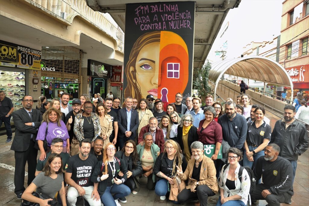 Trensurb integra campanha de conscientização sobre a violência contra a mulher